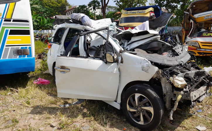 Kecelakaan Maut di Tol Boyolali, Melibatkan Honda Mobilio, 3 Orang Tewas dalam satu Keluarga & 4 Luka-luka
