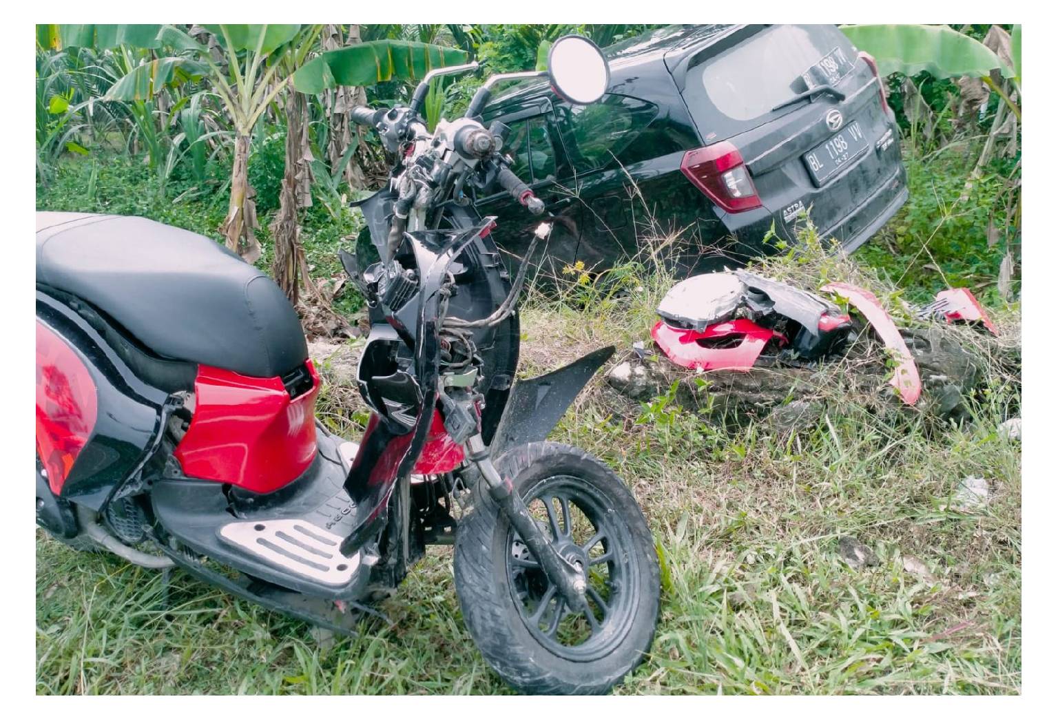 Kecelakaan di Nagan Raya, Daihatsu Sigra Tabrak Honda Scopy di Tikungan Sepi, Begini Kondisi Korbannya