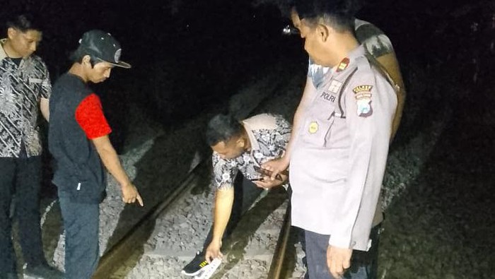 Belum Bisa Jalan, Balita 1 Tahun di Kediri Tewas Tersambar KA