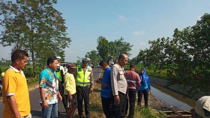 Boncengan Tiga Tewas Semua usai Kecelakaan di Jalur Rowotantu Rambipuji-Sukorejo Jember