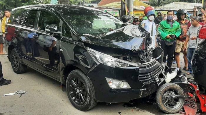Edis Adelia Pemotor Honda Scoopy Tewas Usai Alami Kecelakaan Beruntun di Purwosari Solo