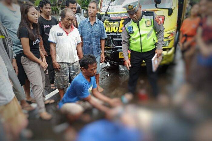 Kecelakaan Mama Muda Tewas Terseret Truk Galian di Karangasem