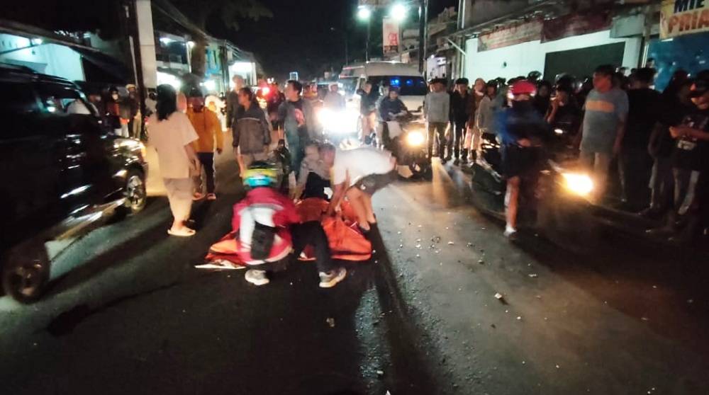 Kecelakaan Pasangan Sejoli Tewas Terlindas Mobil Innova di Mangkubumi Tasikmalaya