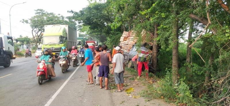 Kecelakaan Pikap dengan Motor di Juwana Pati, Seorang Kades Tewas