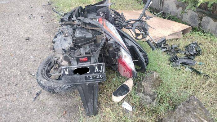 Kecelakaan Truk Fuso Tabrak Pemotor Wanita hingga Tewas di Driyorejo Gresik