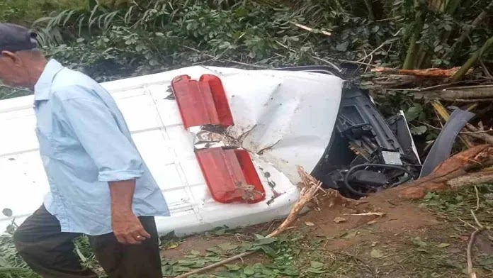 Kecelakaan di Batubara, Ambulans Masuk Parit usai Antar Jenazah