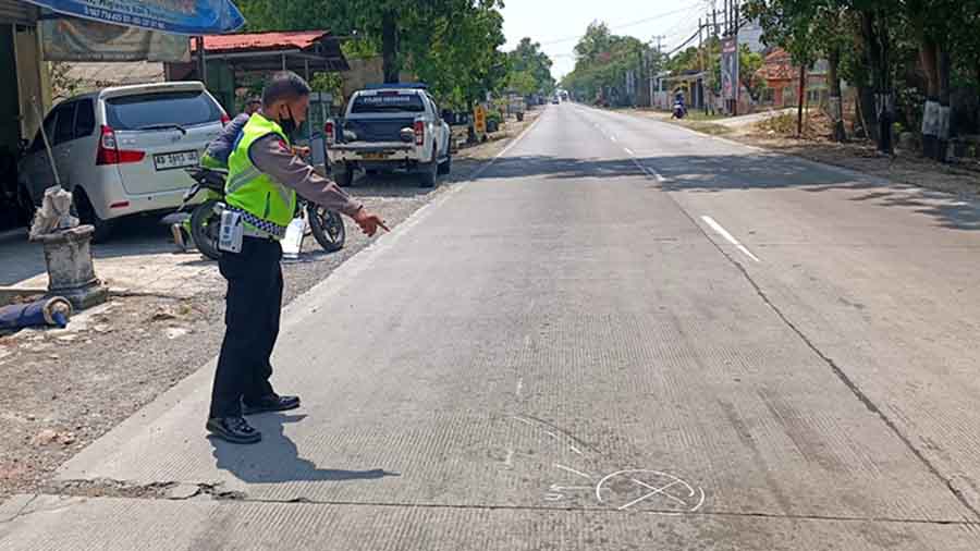 Kecelakaan di Grobogan Truk Elpiji vs Honda CB, Satu Orang Tewas