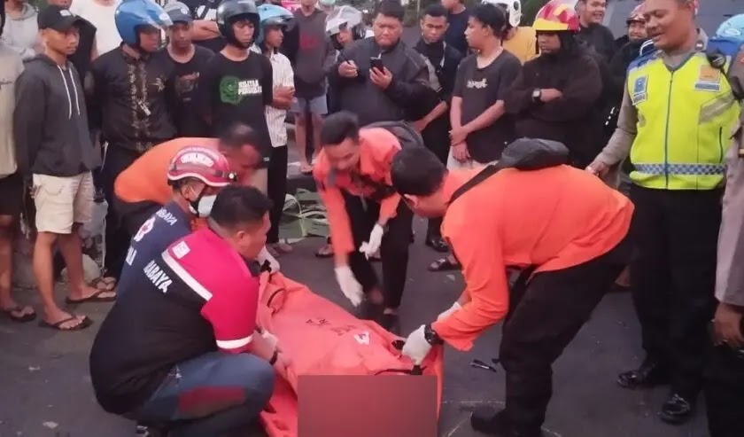 Kecelakaan di Jalan Adityawarman Surabaya, Pengendara Ninja Meninggal