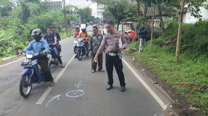 Laka Lantas Honda Legenda vs Motor Vixion di Kota Malang, 1 Orang Tewas