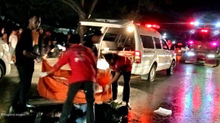 Laka Lantas di Jalan Raya Sragen-Ngawi Sambungmacan Motor vs Truk, Seorang Remaja Jadi Korban Tewas