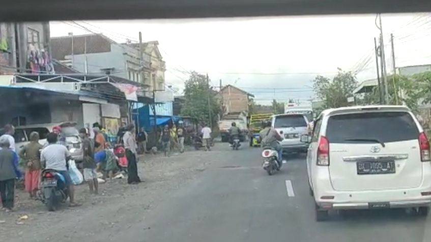 Pelajar Tewas Usai Alami Kecelakaan dengan Truk Hino di Banyuwangi