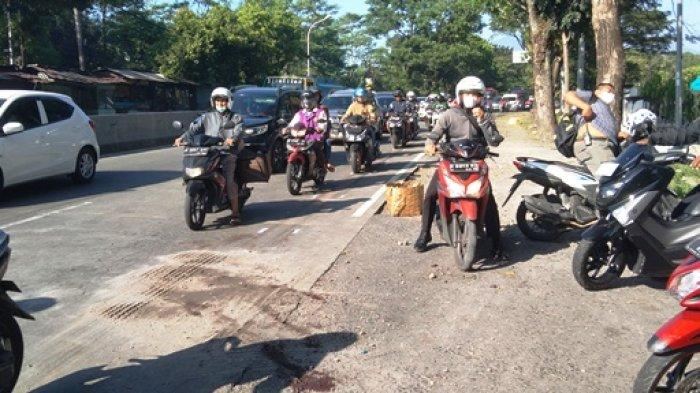 Gagal Nyalip, Pemotor Tewas Terlindas Truk Tronton di Jalan Perintis Kemerdekaan Banyumanik Kota Semarang