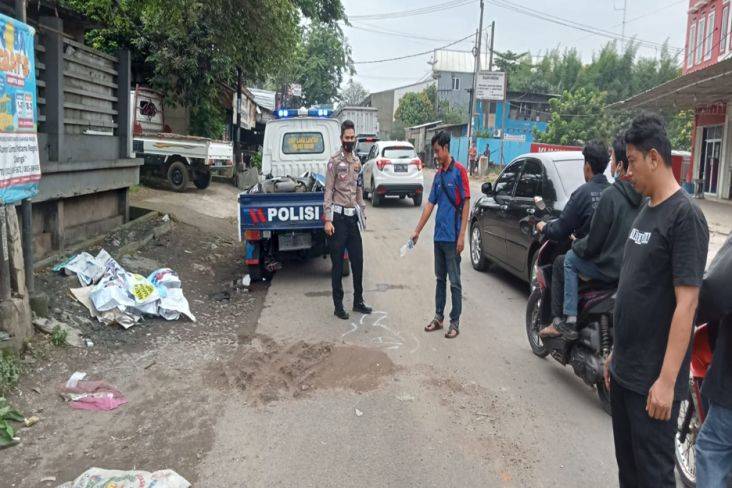 Pemotor di Cileungsi Bogor Tewas Terlindas Truk Setelah Gagal Mendahului