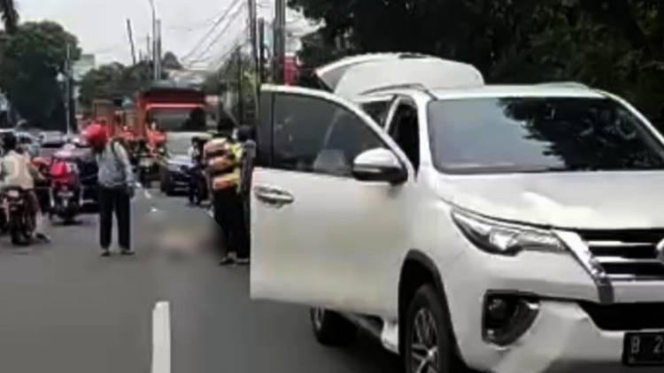 Pemulung Bocah dan Balita Kakak Beradik Tertabrak Fortuner di Pondok Gede, 2 Korban Tewas