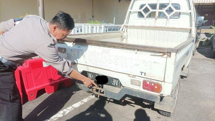 Pikap Muatan Genset Terlepas Lalu Hantam Dua Motor di Kudus, 1 Orang Tewas