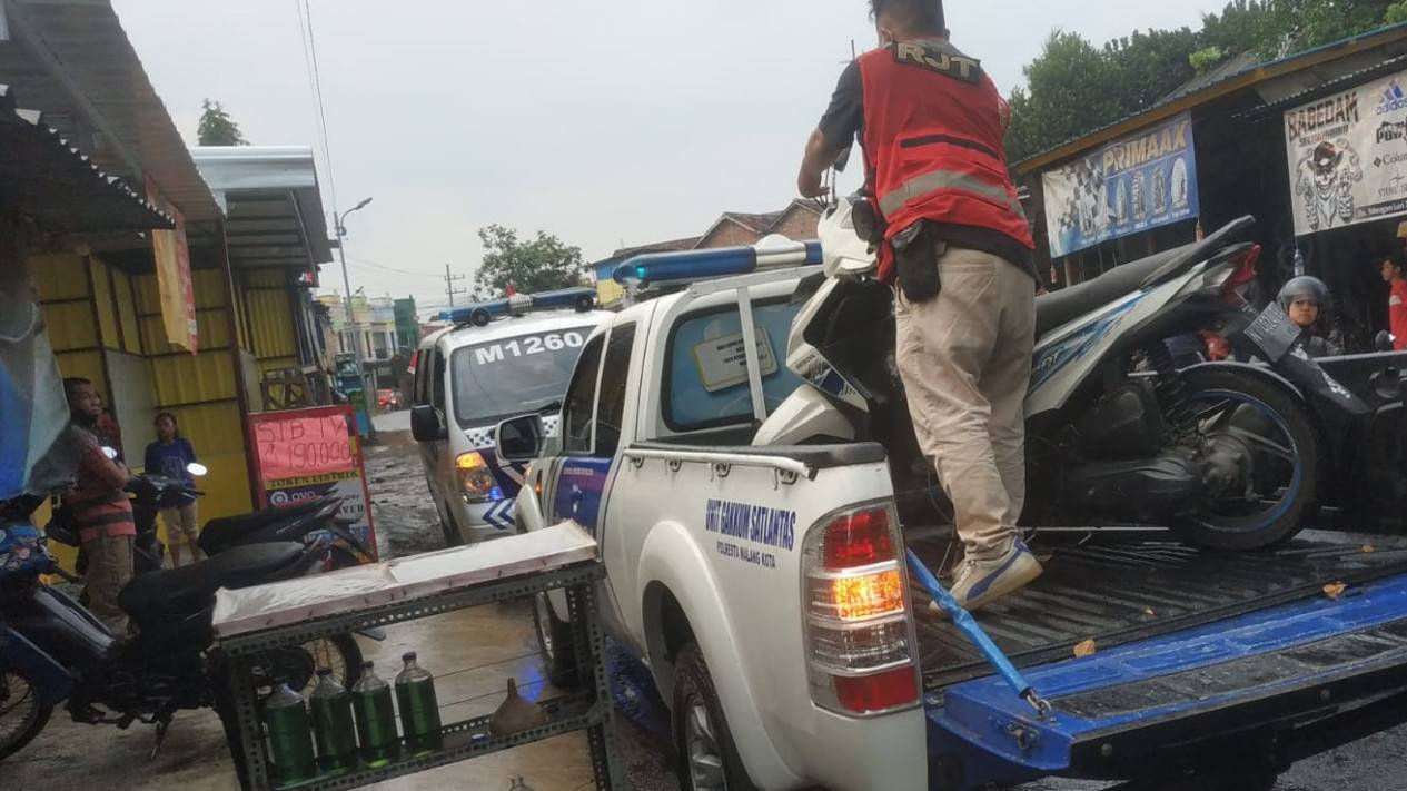 Kecelakaan Adu Banteng di Sukun Kota Malang, Remaja Tewas di Hadapan Bapak Kandungnya