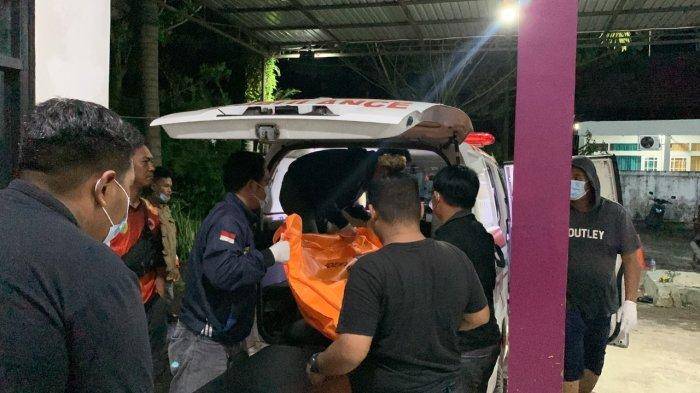 Tabrak Pantat Truk, Pemotor Tewas di Jalan RTA Milono Palangkaraya
