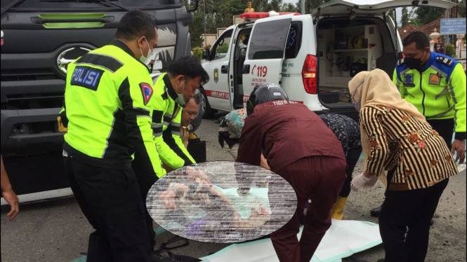 Truk Tronton Tabrak Motor Guru SD hingga Tewas di Purworejo, Diduga Alami Blind Spot