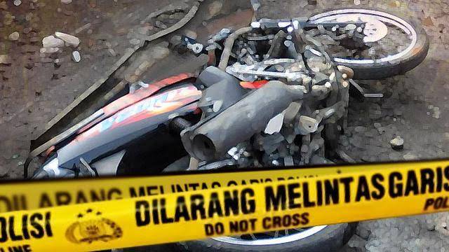 Kecelakaan Boncengan Tiga Tabrak Mobil di Cilandak Jakarta Selatan, 1 Orang Tewas