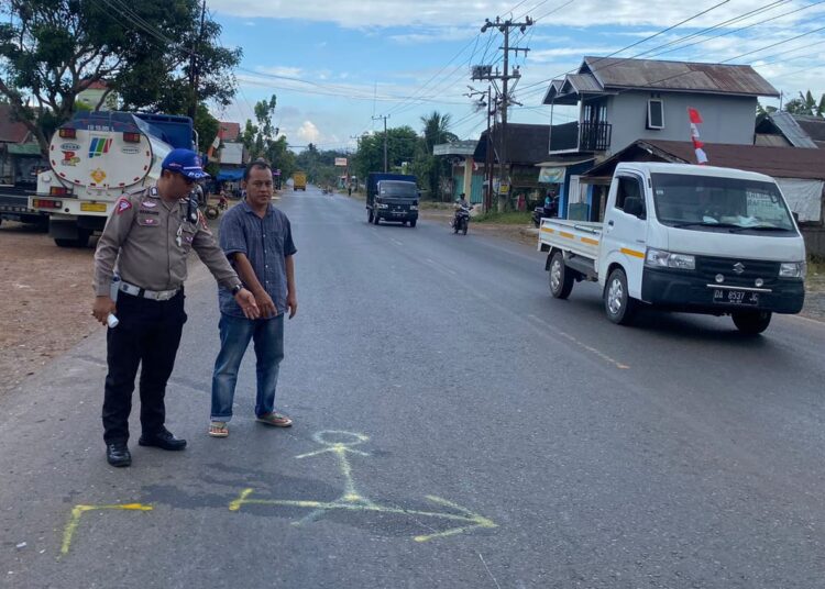 Tragis! Pemotor Tewas Terseret Dikolong Truk Tangki Sejauh 15 Meter