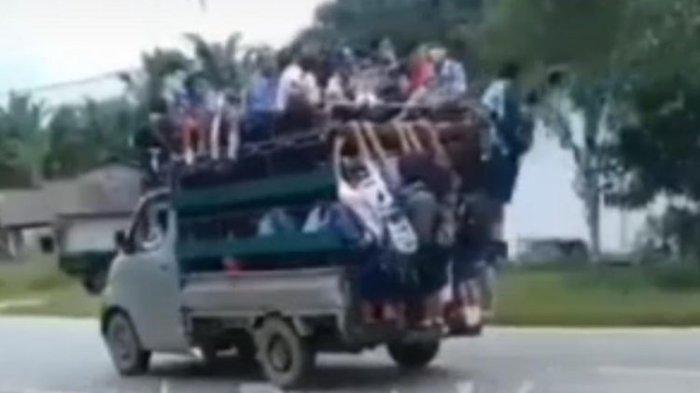 Mengerikan! Kecelakaan Maut, Pikap Bawa 33 Siswa, Tabrak Truk Lalu Terguling, 3 Siswa Meninggal dan 30 lainnya luka-luka